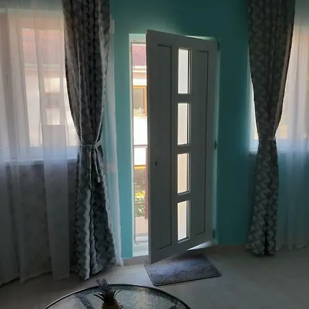 Rodica Appartement *